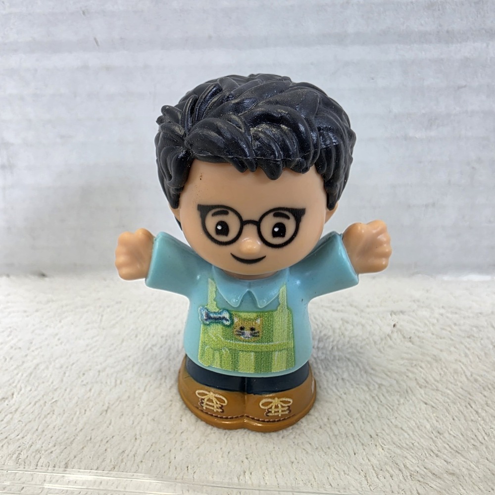 Fisher Price Little People Black Hair Pet Shop Boy Dad Koby Apron Glasses